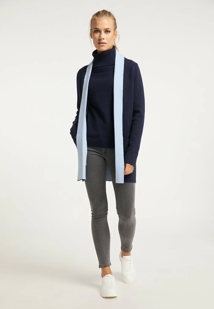 Usha Gilet - Marine 2 Usha Gilet - Marine – Image 2