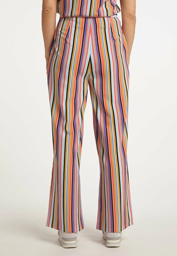 Usha MIT STREIFEN - Pantalon Classique - Hellblau Mehrfarbig 3 Usha MIT STREIFEN - Pantalon Classique - Hellblau Mehrfarbig – Image 3