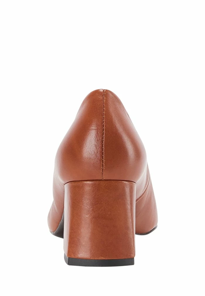 Usha Escarpins - Cognac 4 Usha Escarpins - Cognac – Image 4