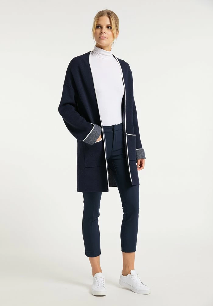 Usha Gilet - Marine 2 Usha Gilet - Marine – Image 2