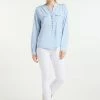 Usha Blouse - Hellblau -Usha Elegant Magasin 4a23a2d9227648a39a00821f57eb6814