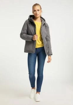 Usha Elegant Magasin -Usha Elegant Magasin 707e2835b4374435b93fcb8ad292a483