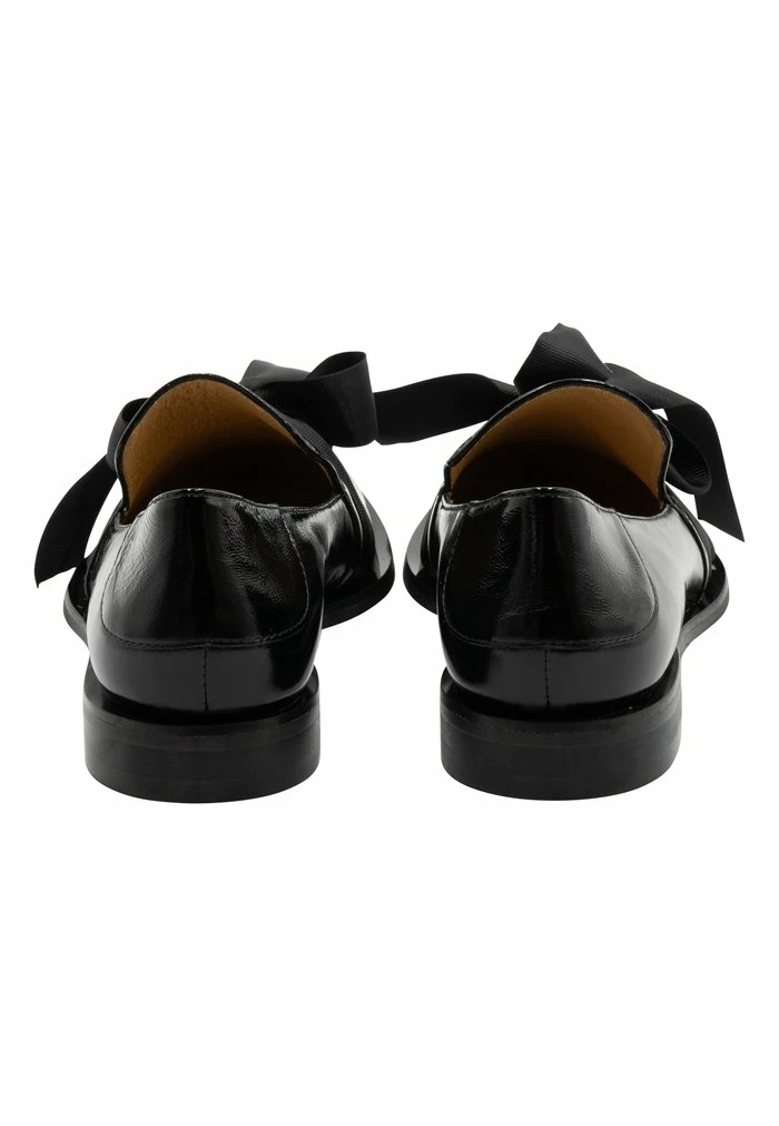 Usha Mocassins - Schwarz 4 Usha Mocassins - Schwarz – Image 4