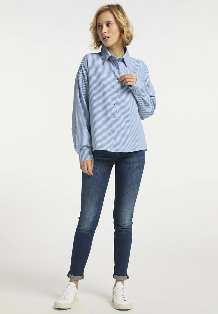 Usha Chemisier - Hellblau 2 Usha Chemisier - Hellblau – Image 2