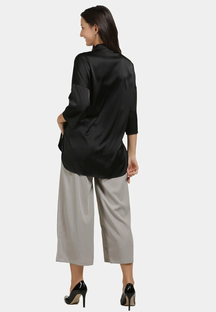 Usha Blouse - Marine 3 Usha Blouse - Marine – Image 3