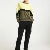 Usha Sweatshirt - Oliv Schwarz Gelb -Usha Elegant Magasin d1689f50355d479986379802c729be27