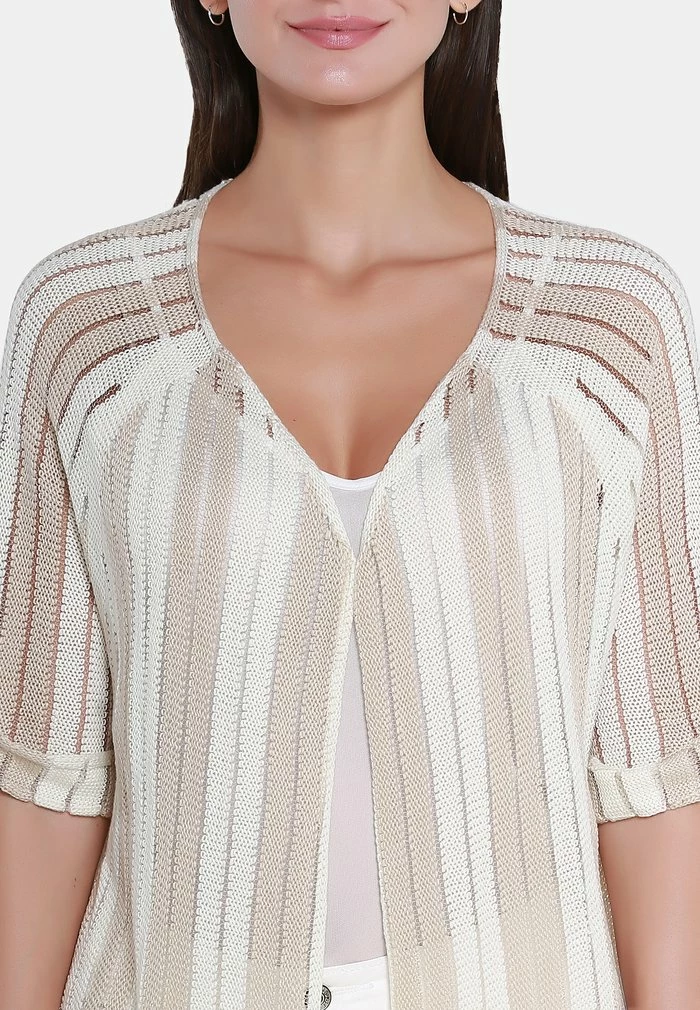 Usha Gilet - Wollweiss 4 Usha Gilet - Wollweiss – Image 4