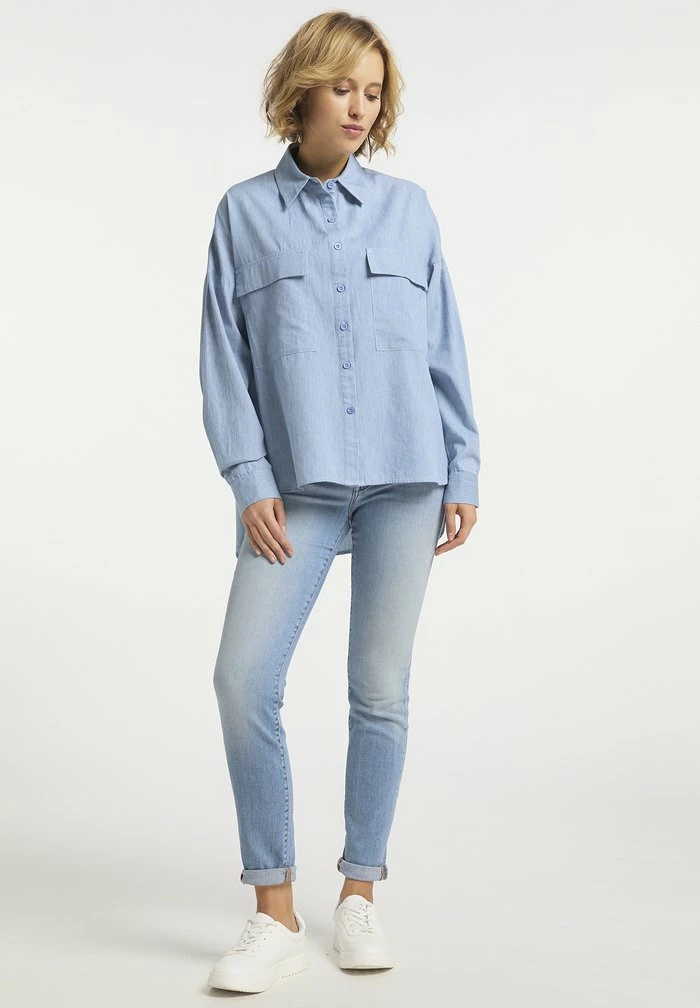 Usha Chemisier - Hellblau 2 Usha Chemisier - Hellblau – Image 2