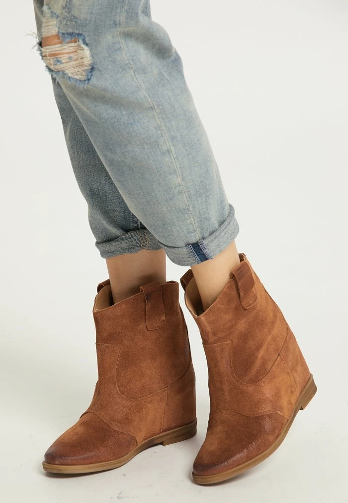 Usha Santiags - Braun 1 Usha Santiags - Braun